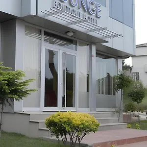2* Отель Lounge