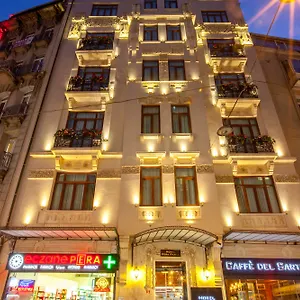 4* فندق بيرا بارما